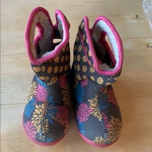 Bogs waterproof kids boots